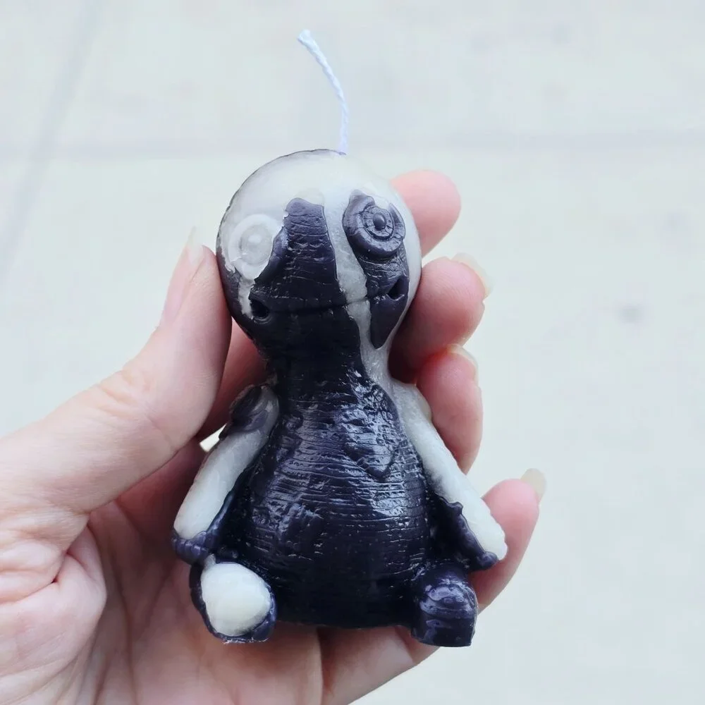 Handmade ✦ Voodoo Doll Candle ✦ Sculpted Soy Wax Spooky Collectible Scented NEW